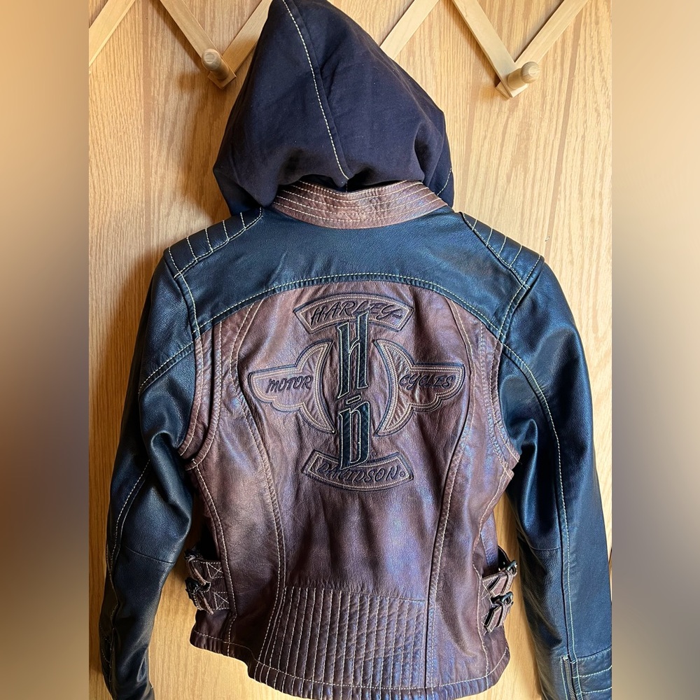 Women's Vintage Harley Davidson